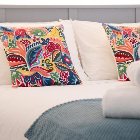Apartamentos Faro Da Rocha โอโกรเบ ภายนอก รูปภาพ